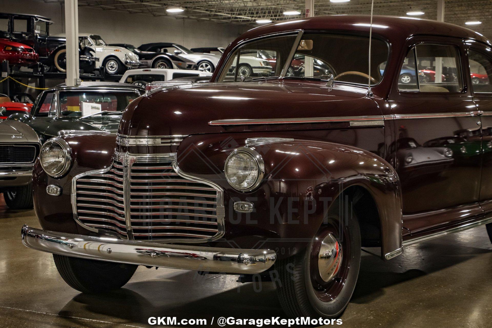 Chevrolet-Master-deluxe-1941-Ruby-Maroon-Tan-1