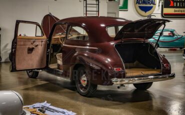 Chevrolet-Master-deluxe-1941-Ruby-Maroon-Tan-11