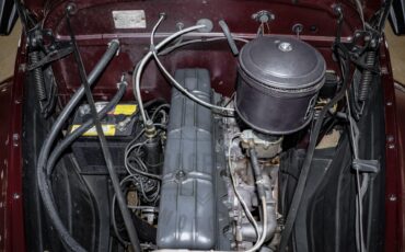 Chevrolet-Master-deluxe-1941-Ruby-Maroon-Tan-14