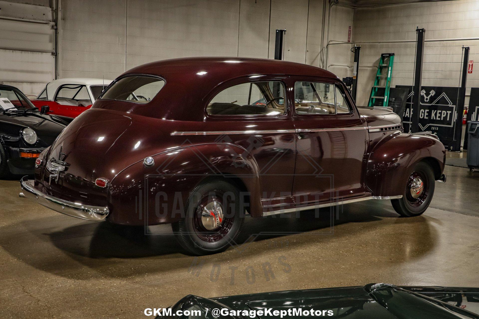 Chevrolet-Master-deluxe-1941-Ruby-Maroon-Tan-22