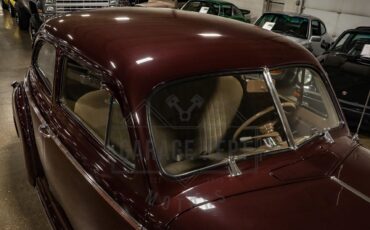 Chevrolet-Master-deluxe-1941-Ruby-Maroon-Tan-28