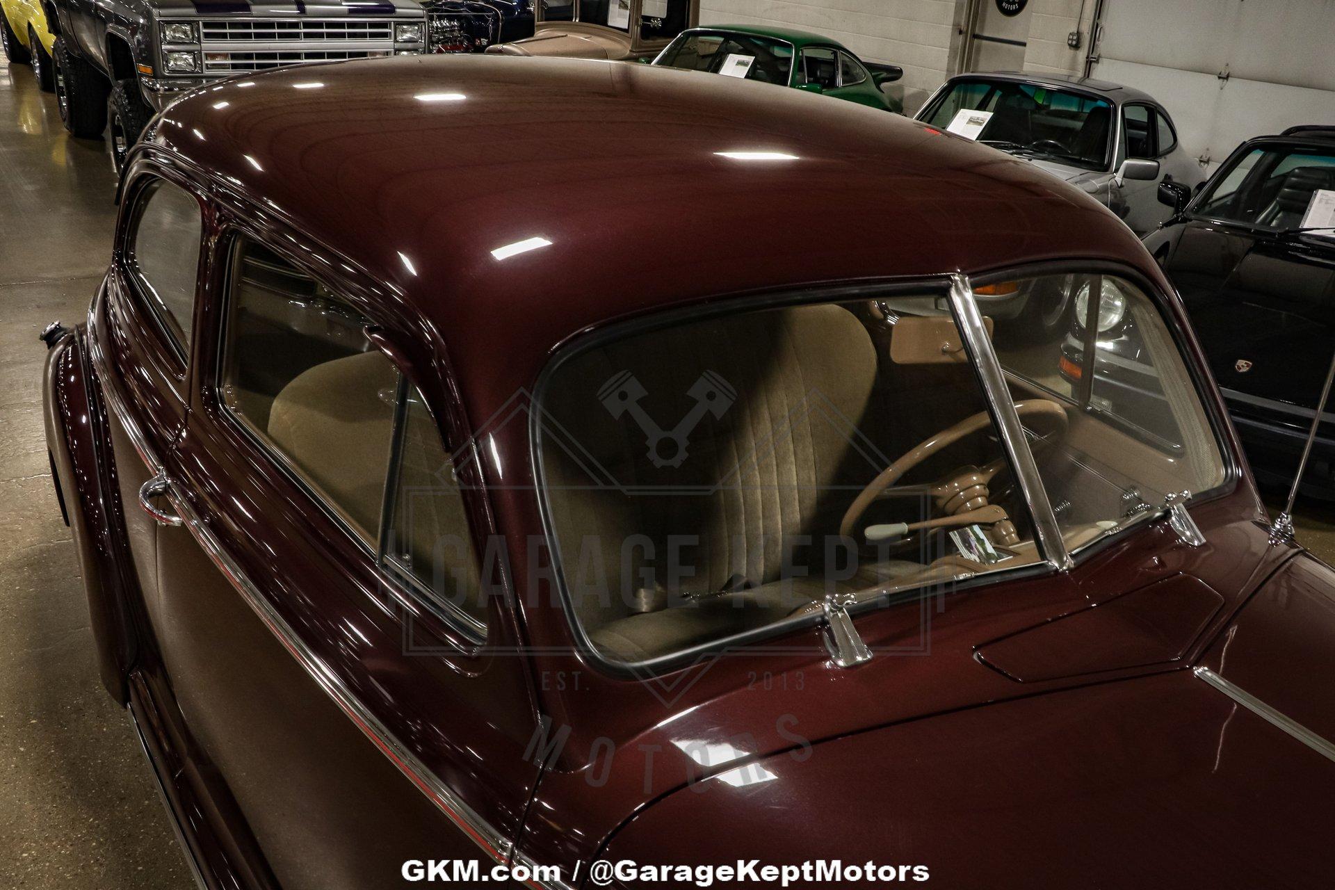 Chevrolet-Master-deluxe-1941-Ruby-Maroon-Tan-28