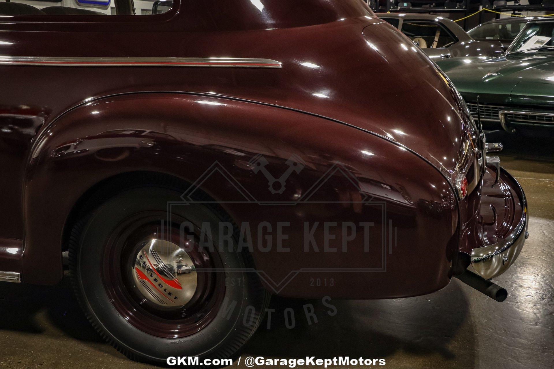 Chevrolet-Master-deluxe-1941-Ruby-Maroon-Tan-44