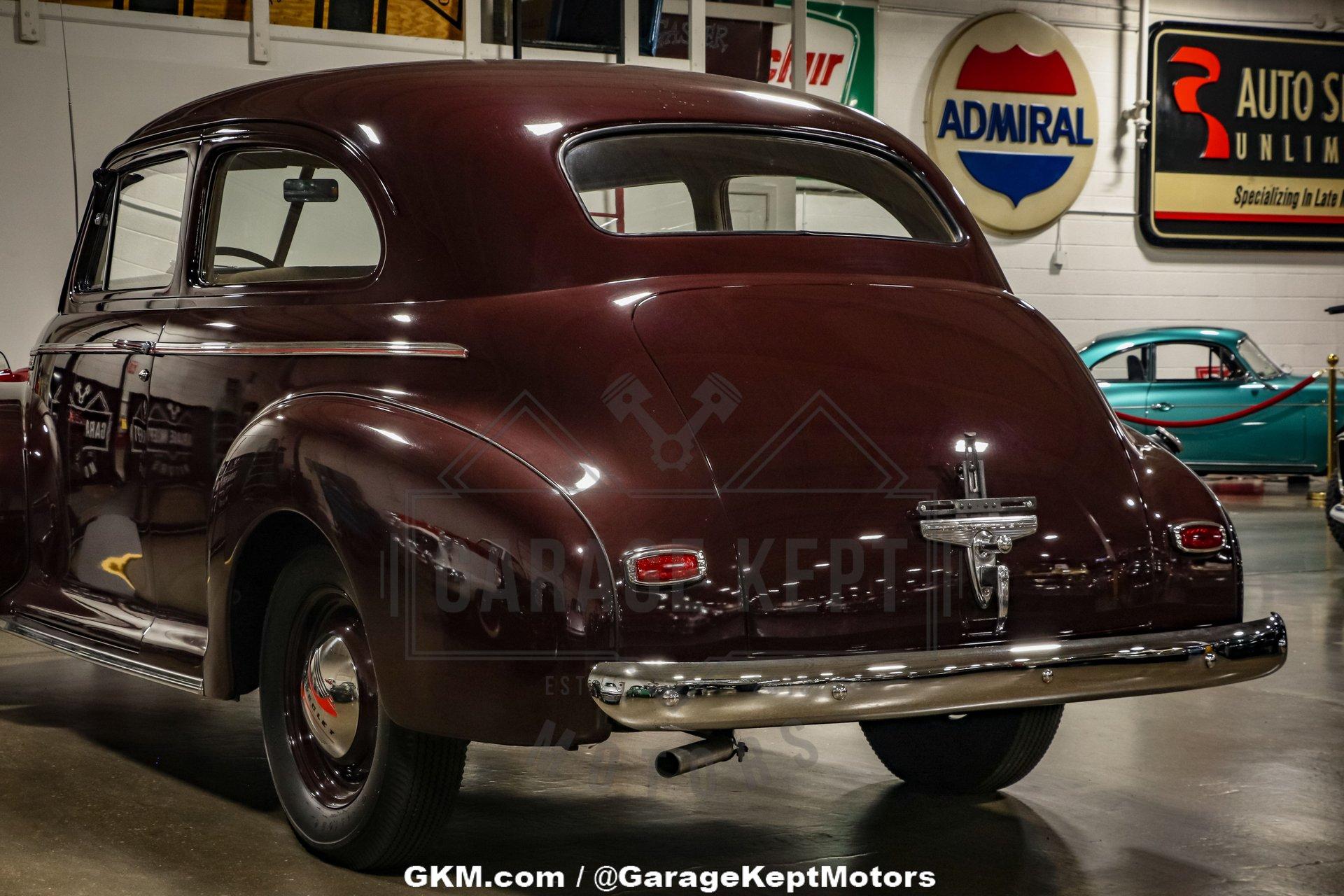 Chevrolet-Master-deluxe-1941-Ruby-Maroon-Tan-47