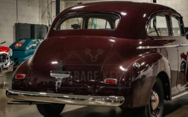 Chevrolet-Master-deluxe-1941-Ruby-Maroon-Tan-48