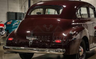 Chevrolet-Master-deluxe-1941-Ruby-Maroon-Tan-8