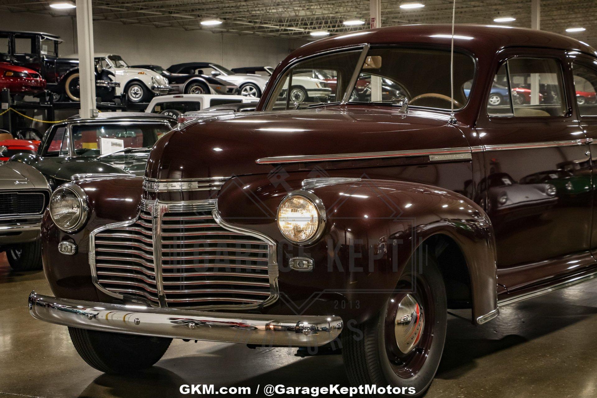 Chevrolet-Master-deluxe-1941-Ruby-Maroon-Tan-9
