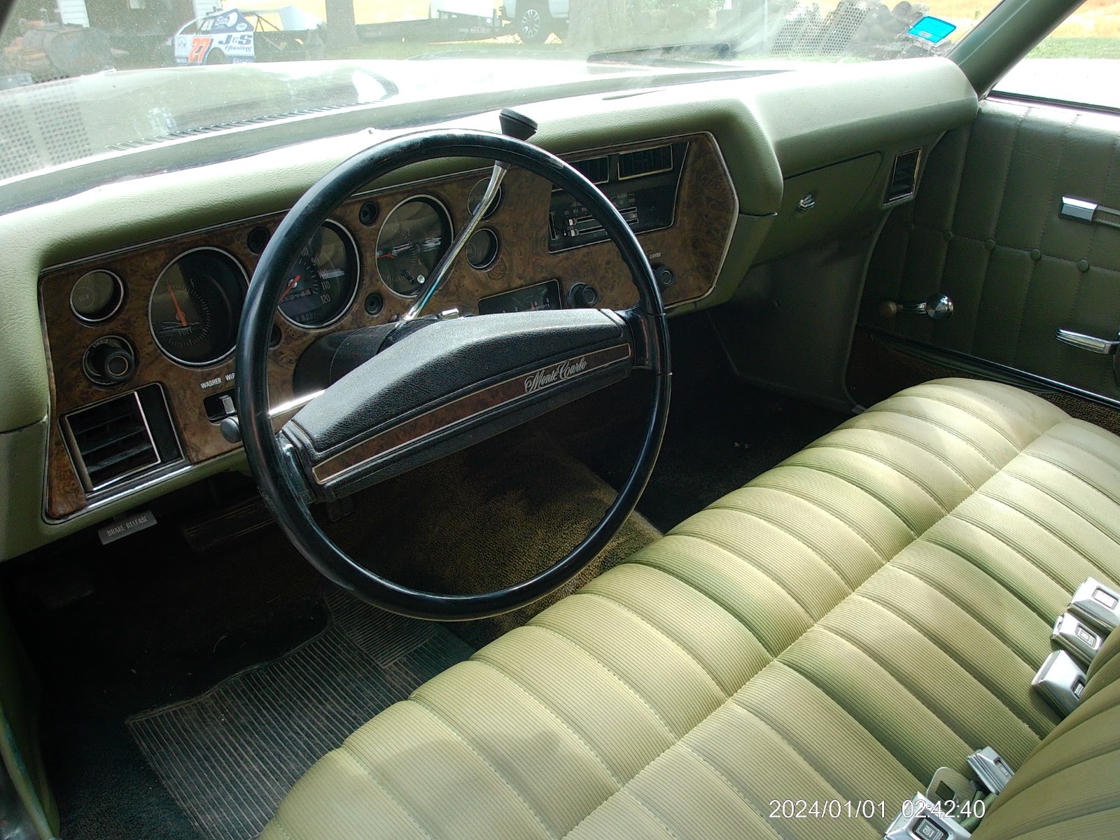 Chevrolet-Monte-Carlo-1971-13
