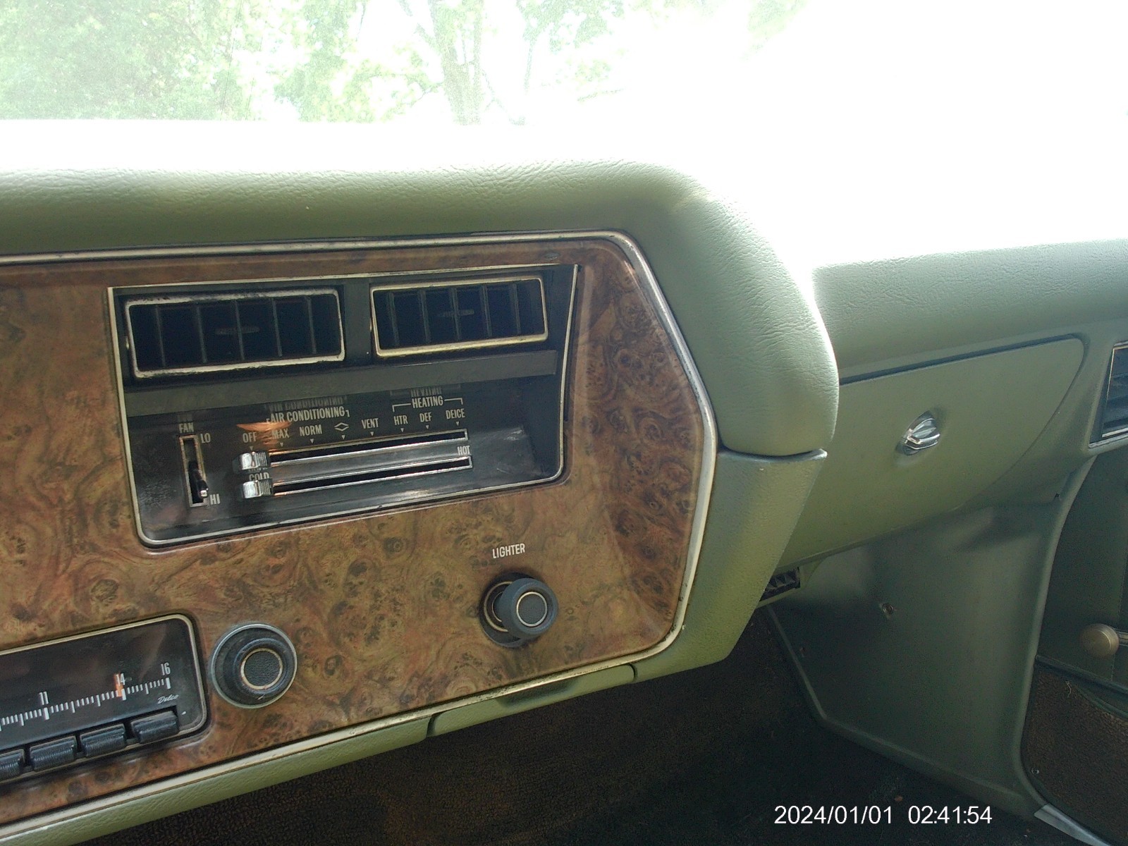 Chevrolet-Monte-Carlo-1971-18