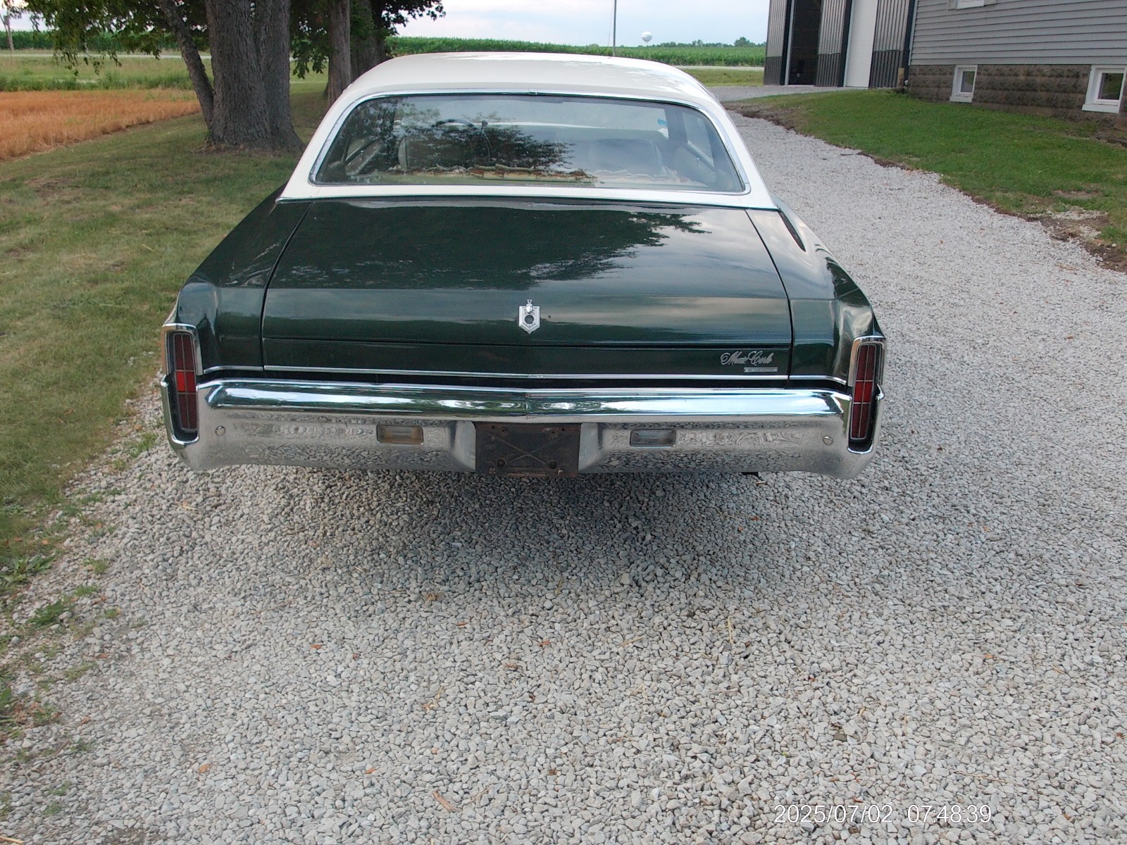 Chevrolet-Monte-Carlo-1971-2
