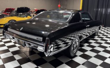 Chevrolet-Monte-Carlo-1972-Coupe-10