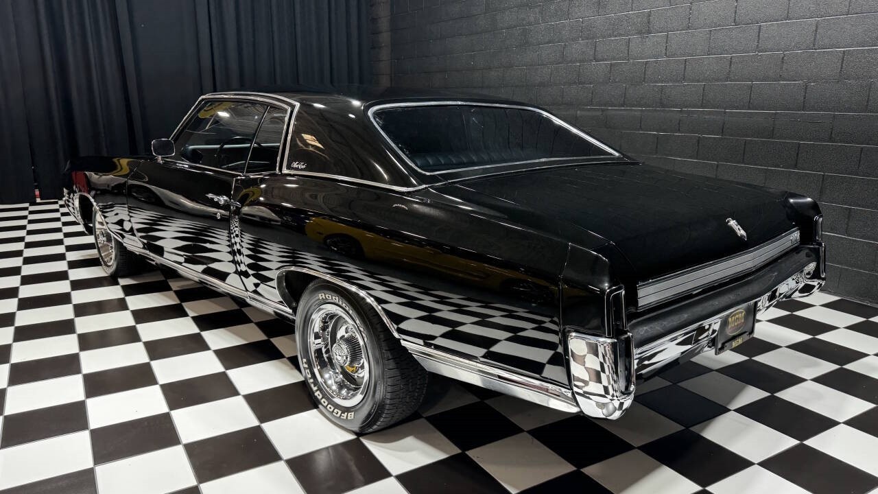 Chevrolet-Monte-Carlo-1972-Coupe-8