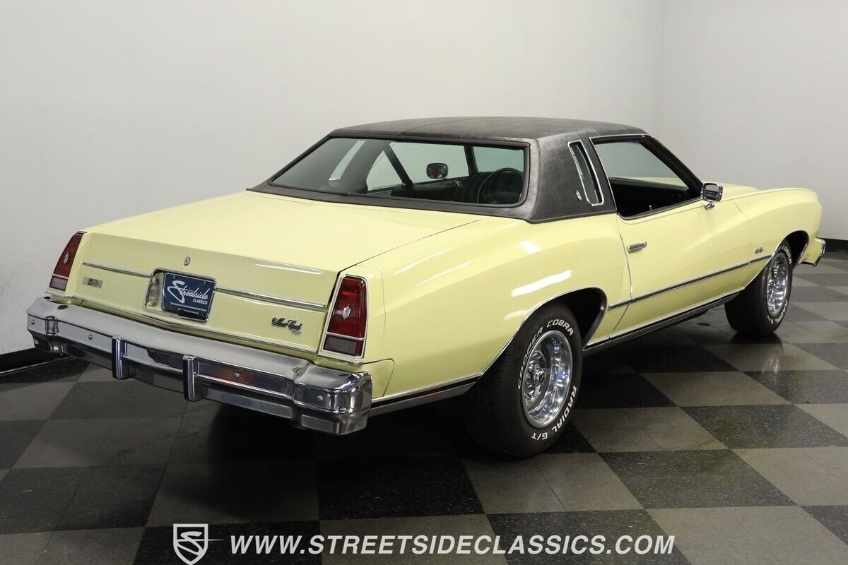 Chevrolet-Monte-Carlo-1976-Coupe-10