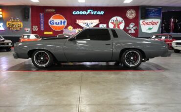 Chevrolet-Monte-Carlo-1976-Coupe-19