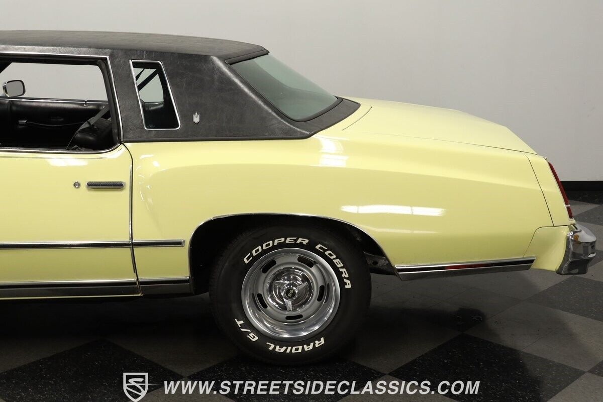 Chevrolet-Monte-Carlo-1976-Coupe-22