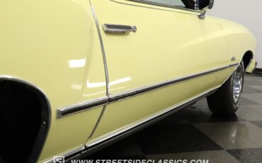 Chevrolet-Monte-Carlo-1976-Coupe-24