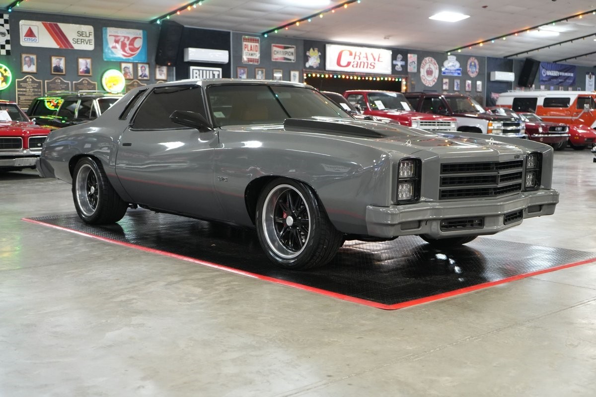 Chevrolet-Monte-Carlo-1976-Coupe-24