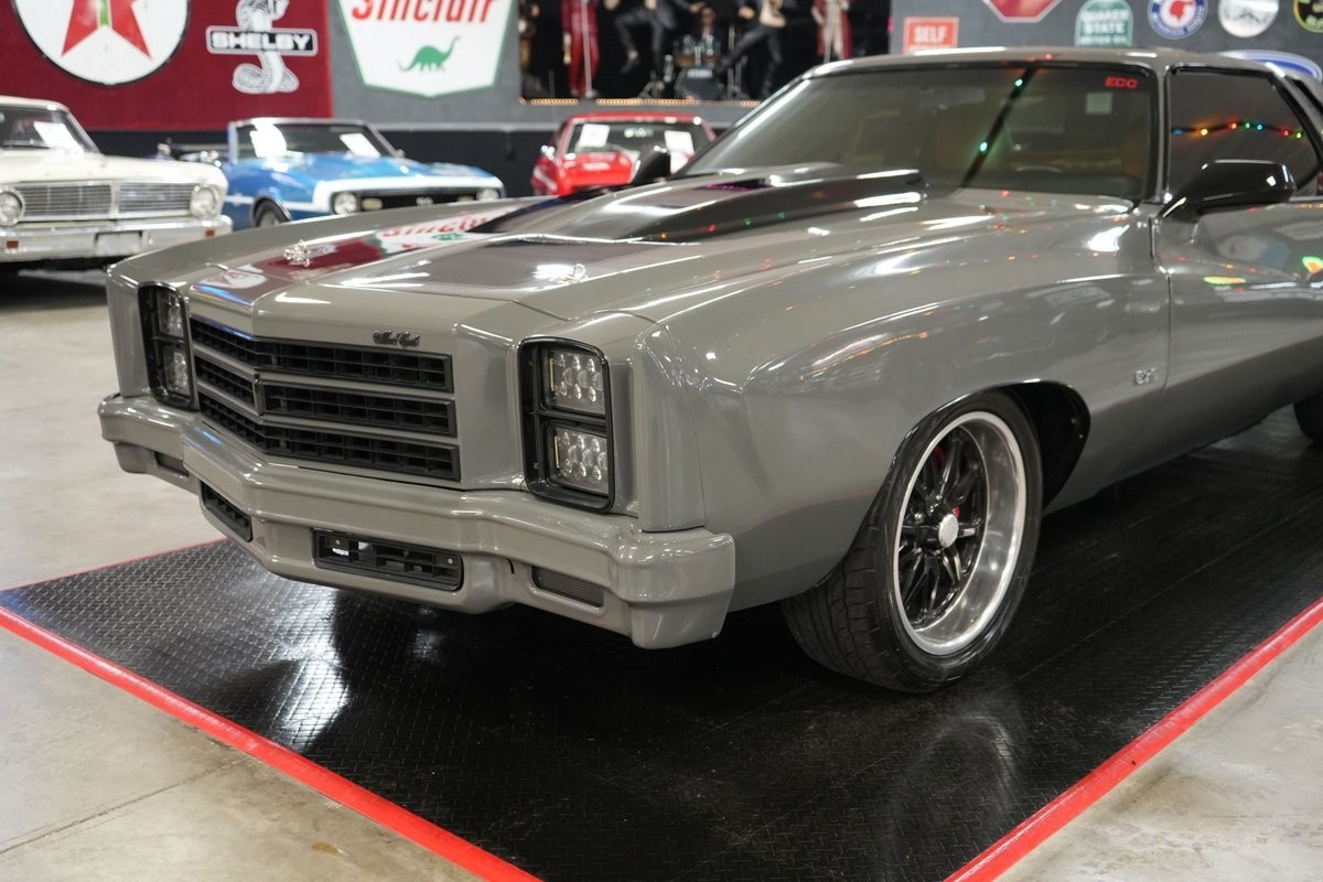 Chevrolet-Monte-Carlo-1976-Coupe-26