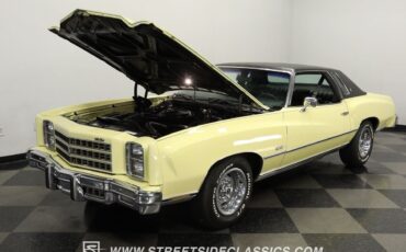Chevrolet-Monte-Carlo-1976-Coupe-28