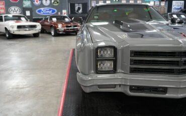 Chevrolet-Monte-Carlo-1976-Coupe-28