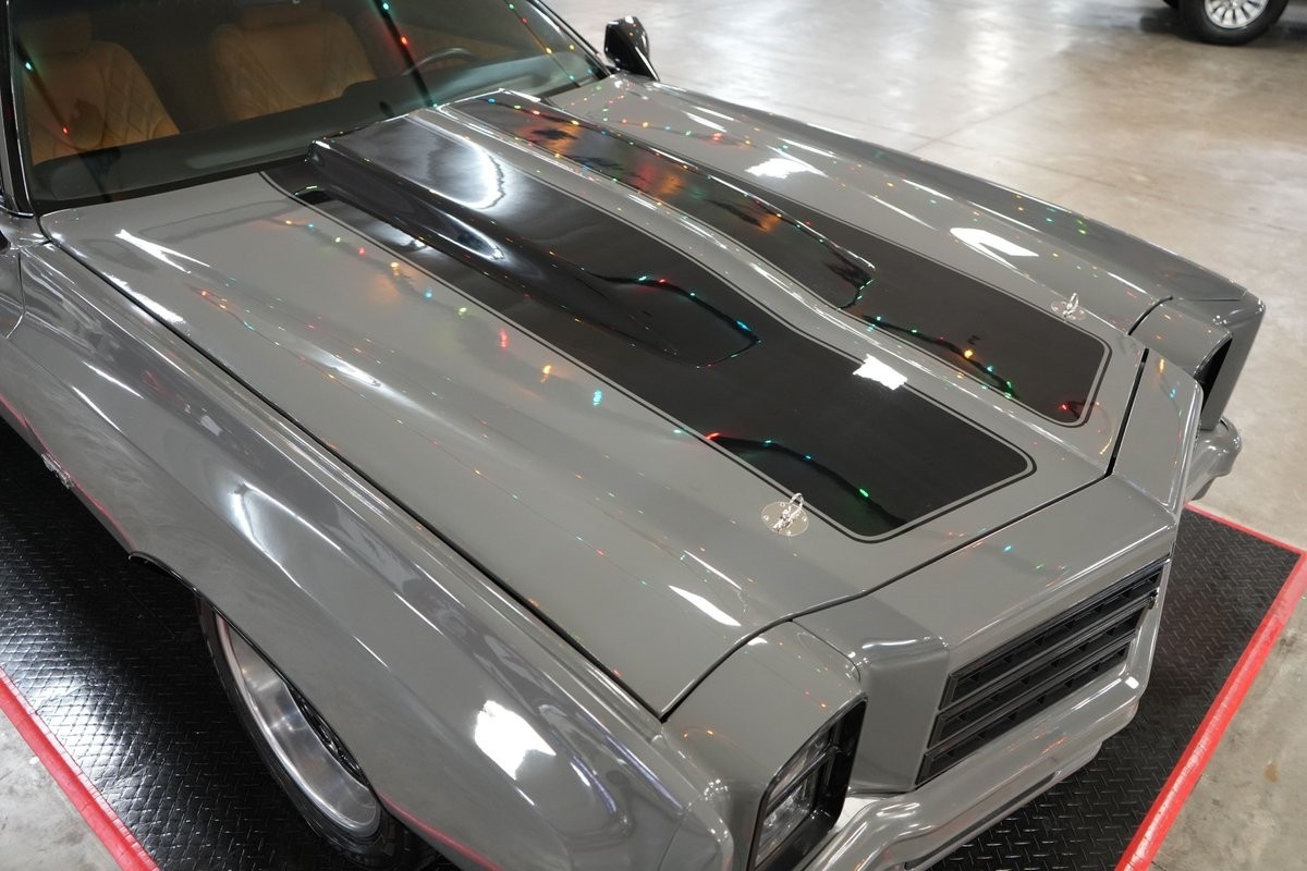 Chevrolet-Monte-Carlo-1976-Coupe-30