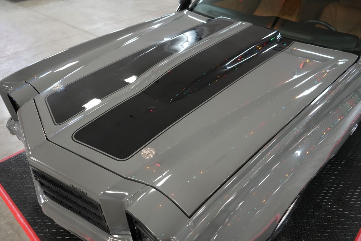 Chevrolet-Monte-Carlo-1976-Coupe-31