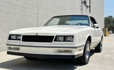 Chevrolet-Monte-Carlo-1984-Coupe-12