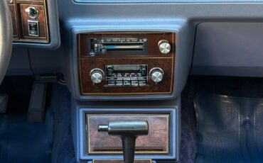 Chevrolet-Monte-Carlo-1984-Coupe-25