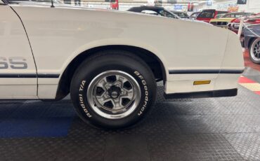 Chevrolet-Monte-Carlo-1984-Coupe-27