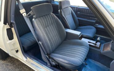 Chevrolet-Monte-Carlo-1984-Coupe-28