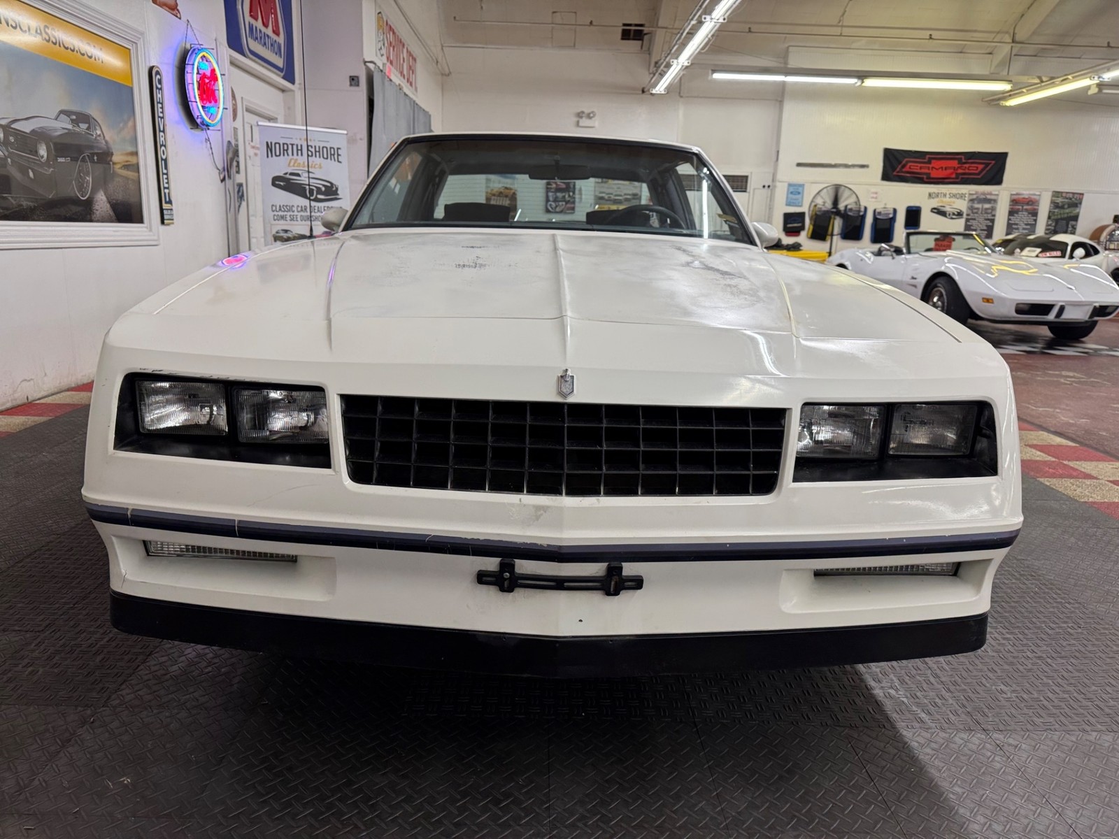 Chevrolet-Monte-Carlo-1984-Coupe-7