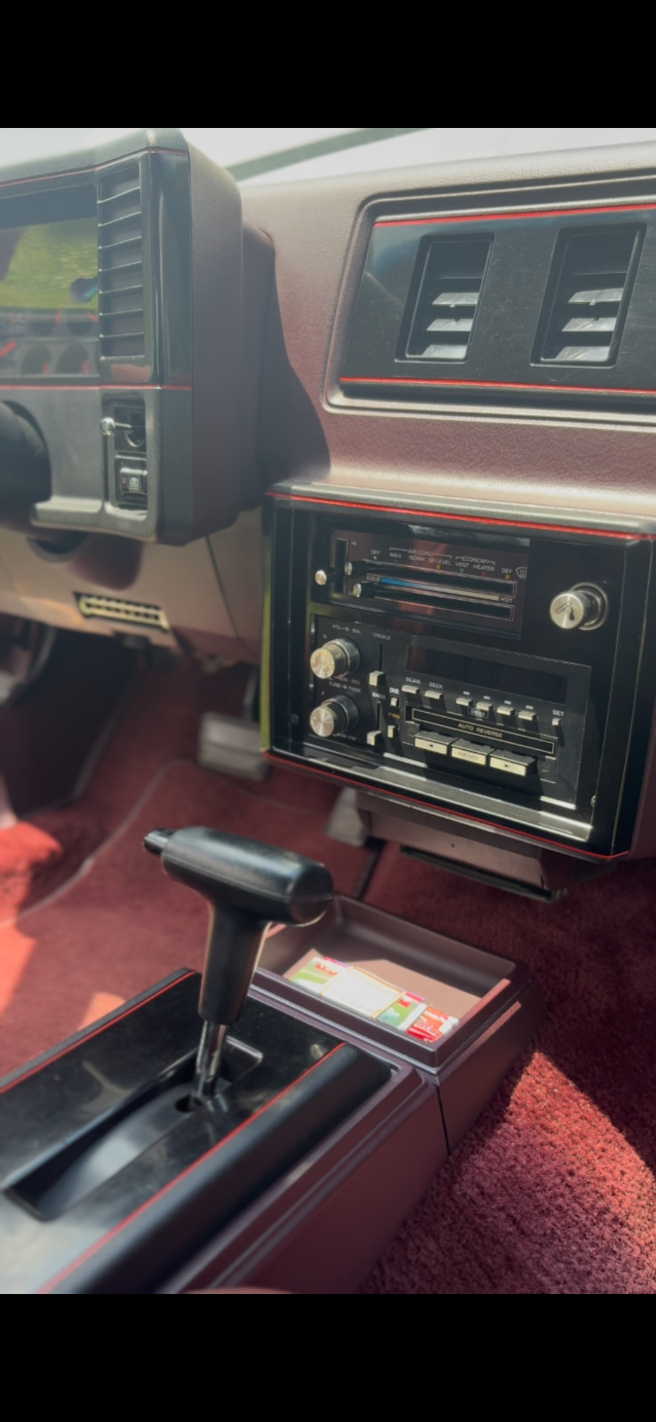 Chevrolet-Monte-Carlo-1987-Coupe-15