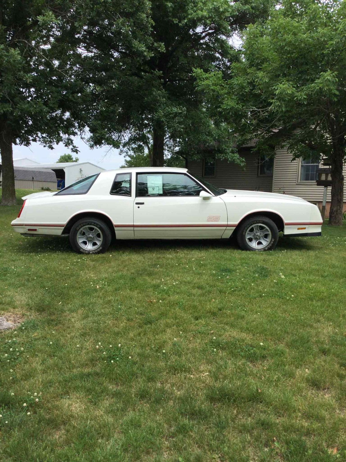 Chevrolet Monte Carlo 1987 Coupe