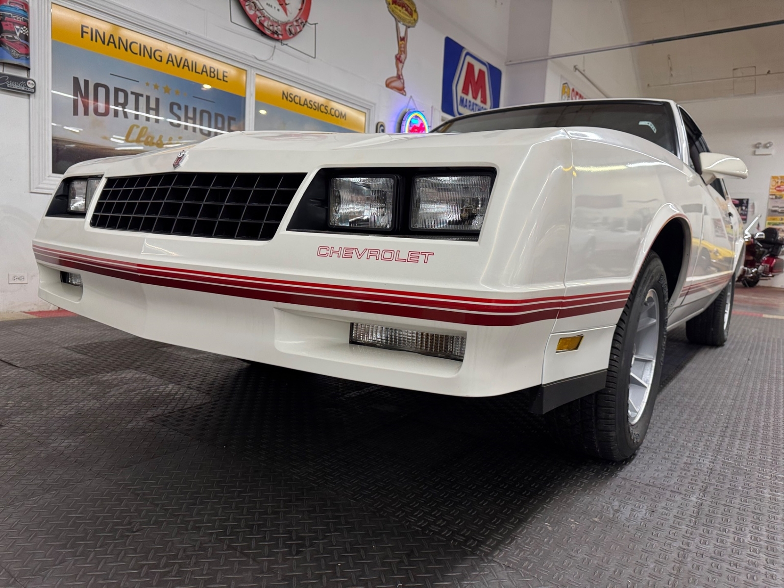 Chevrolet-Monte-Carlo-1988-Coupe-8