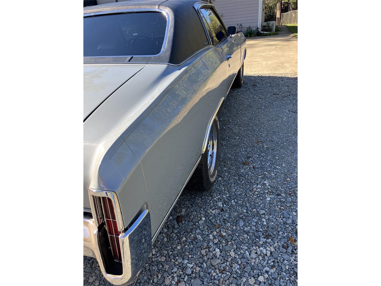 Chevrolet-Monte-carlo-1971-Silverblack-black-20