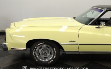 Chevrolet-Monte-carlo-1976-Cream-Gold-Black-2