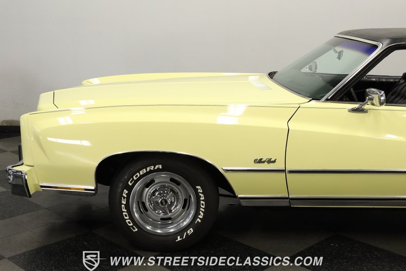 Chevrolet-Monte-carlo-1976-Cream-Gold-Black-2