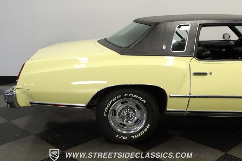 Chevrolet-Monte-carlo-1976-Cream-Gold-Black-21