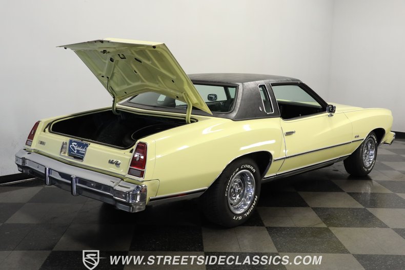 Chevrolet-Monte-carlo-1976-Cream-Gold-Black-35