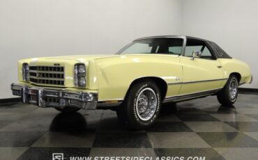 Chevrolet-Monte-carlo-1976-Cream-Gold-Black-37