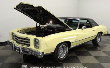 Chevrolet-Monte-carlo-1976-Cream-Gold-Black-40