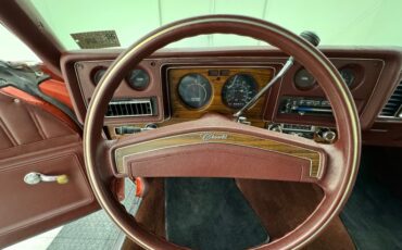 Chevrolet-Monte-carlo-1976-Firethorn-Red-Metall-Dark-Mahogany-9
