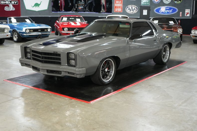 Chevrolet-Monte-carlo-1976-Gray-Tan