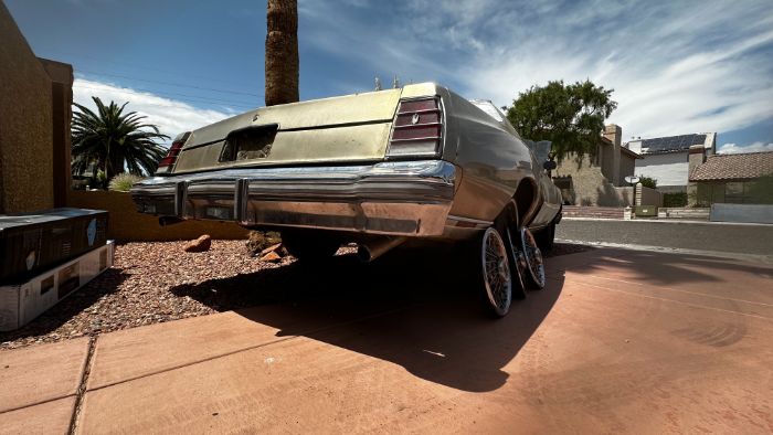 Chevrolet-Monte-carlo-1977-22