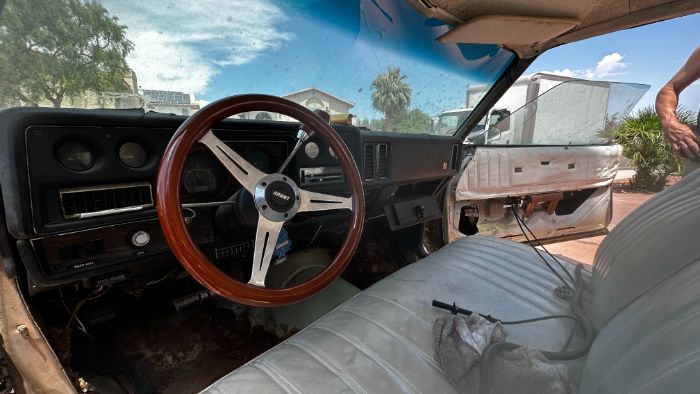Chevrolet-Monte-carlo-1977-3