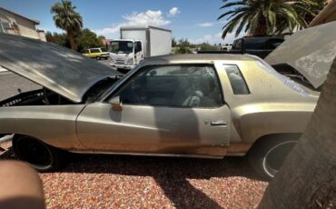 Chevrolet-Monte-carlo-1977-4