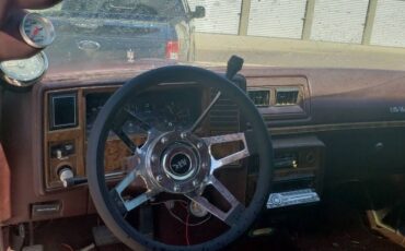 Chevrolet-Monte-carlo-1980-2