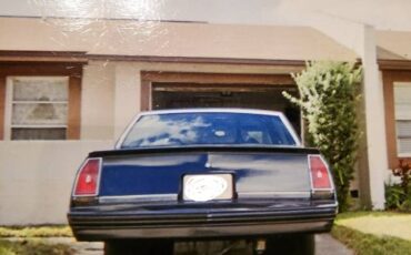 Chevrolet-Monte-carlo-1983
