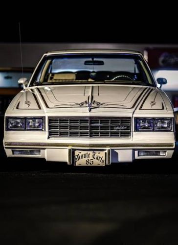 Chevrolet-Monte-carlo-1985-Custom-5