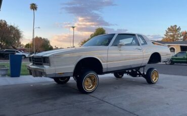 Chevrolet-Monte-carlo-1985-Custom-9